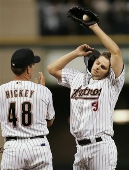 Capthta10604180146brewers_astros_basebal