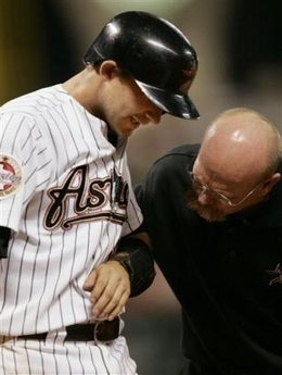 Capthta10604260209dodgers_astros_basebal