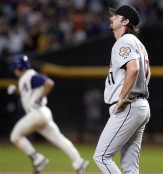 Captpnc10804150408astros_diamondbacks_ba