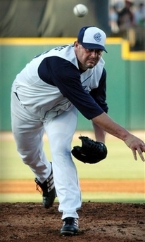 Capt906034bdd8774cddbf98890344b54c39astr