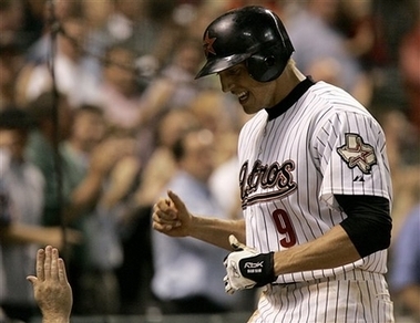 Capt57cf6237c6d7429ea18a81b6e3c3e656gian